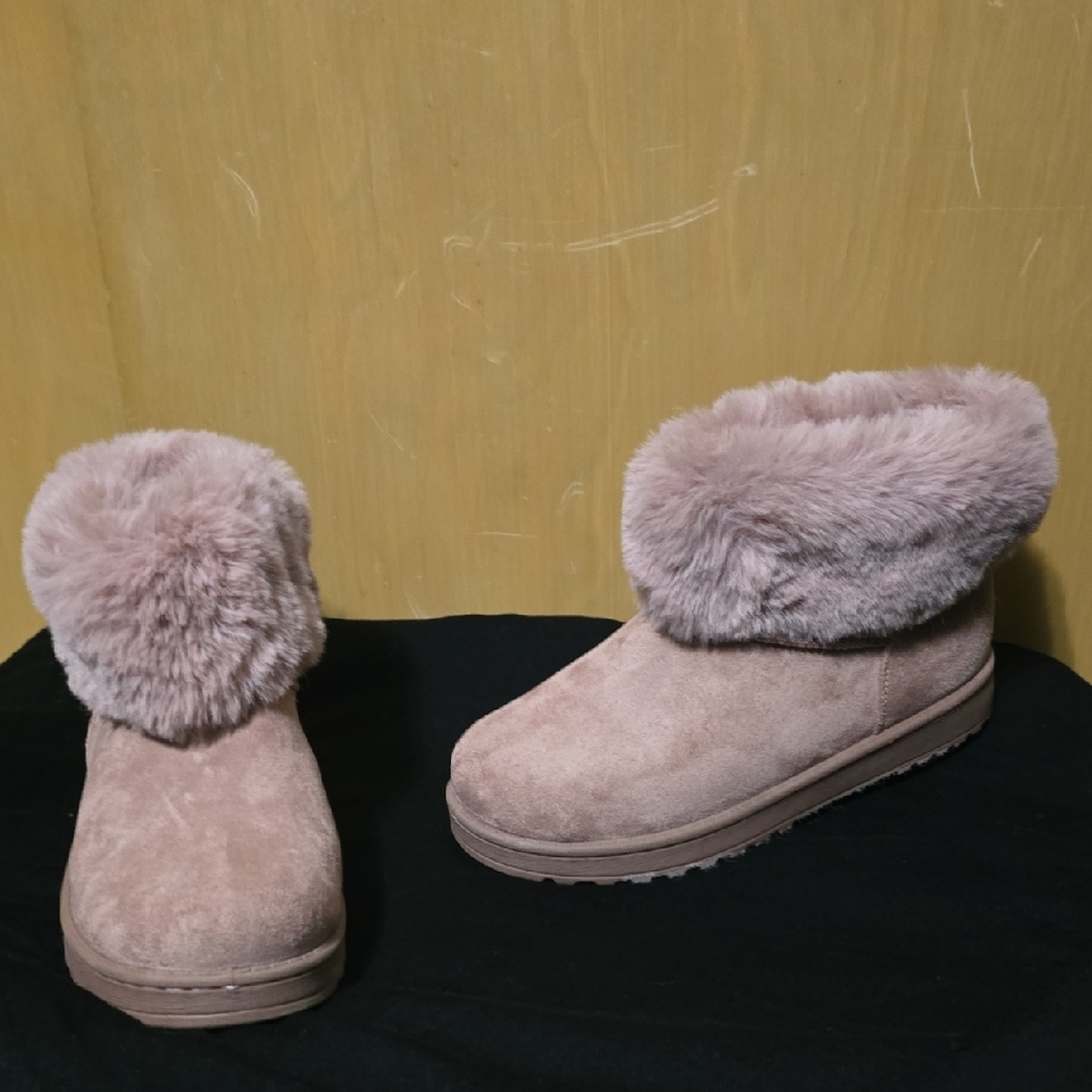 Kohl's Cozy Faux Fur Boots - Tan